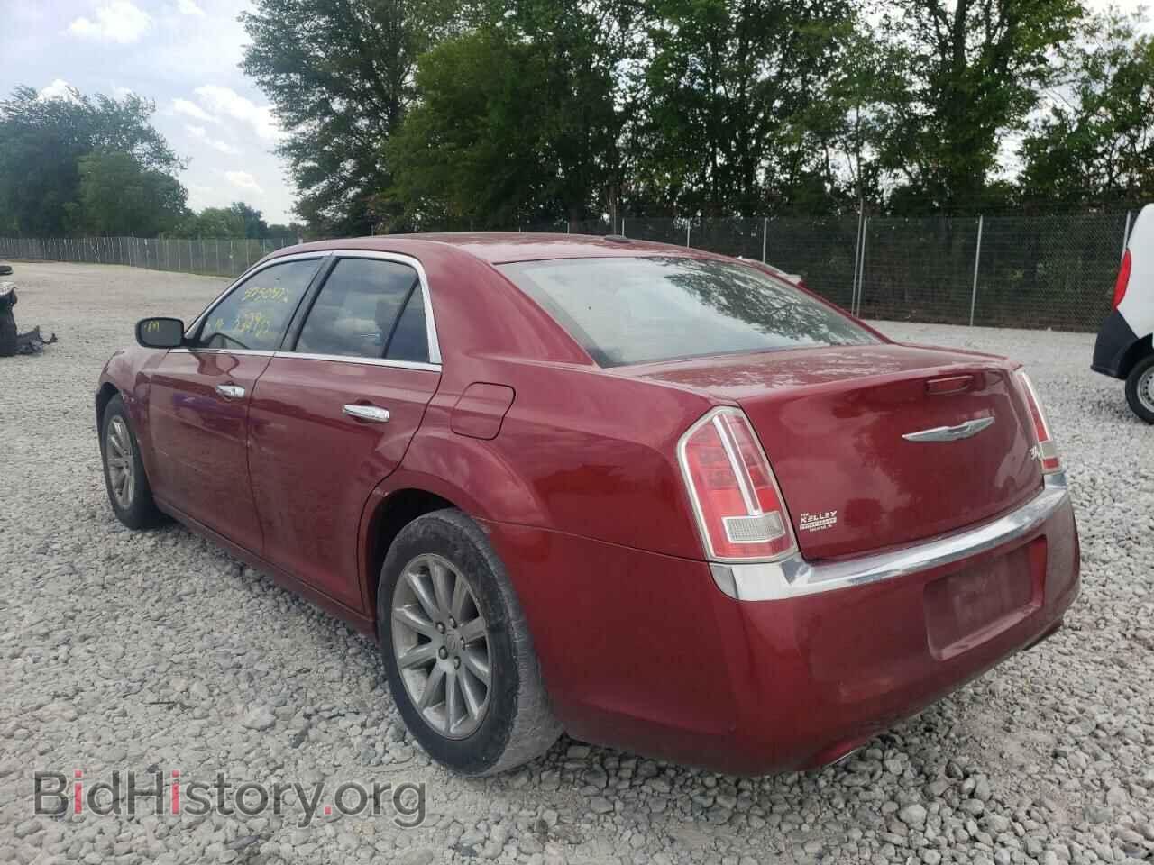 2011 CHRYSLER 300 - VIN: 2C3CA6CT0BH558825 - Фото 3