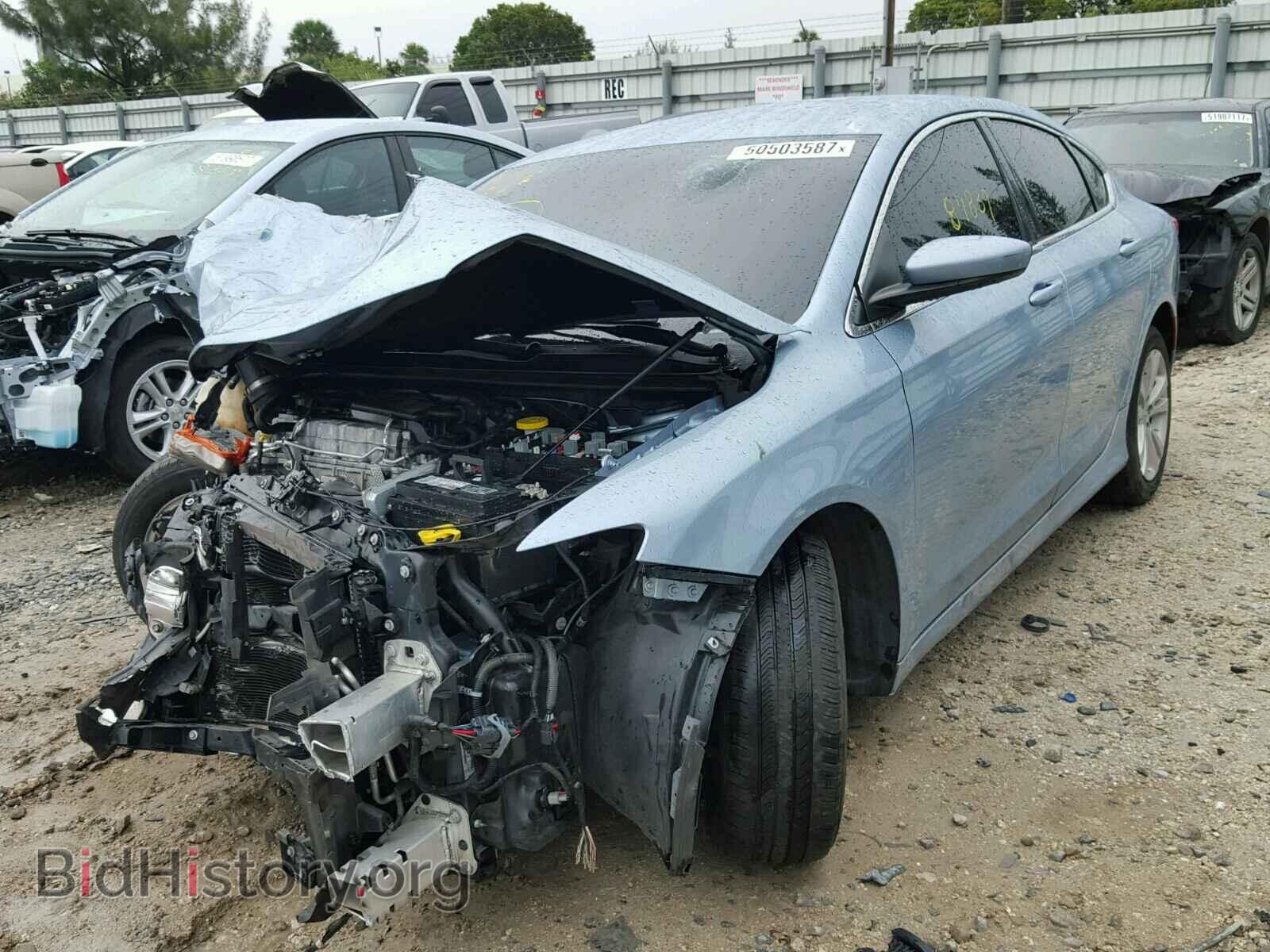 2015 CHRYSLER 200 - VIN: 1C3CCCAB3FN712332 - Photo 2