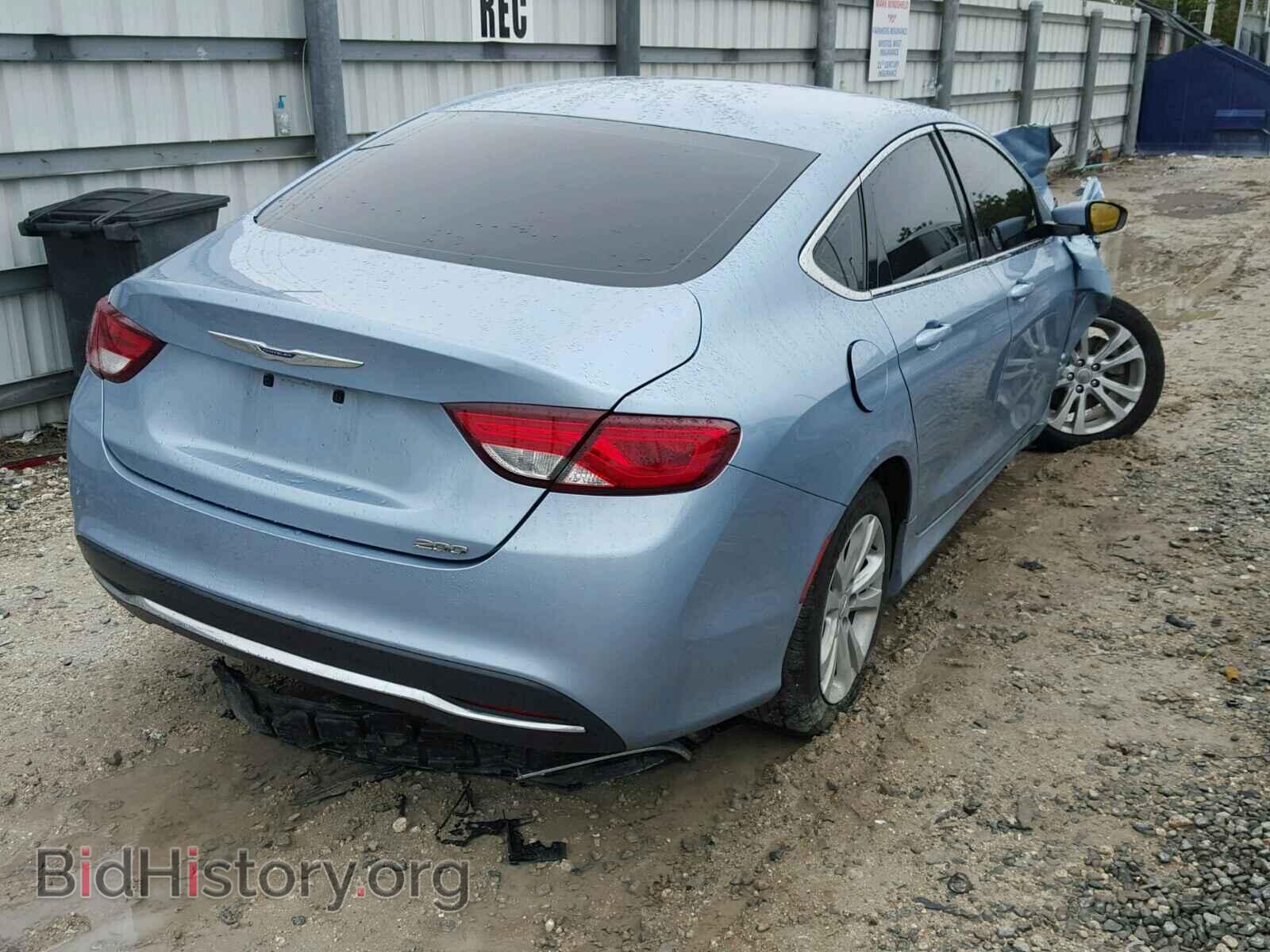 2015 CHRYSLER 200 - VIN: 1C3CCCAB3FN712332 - Photo 4