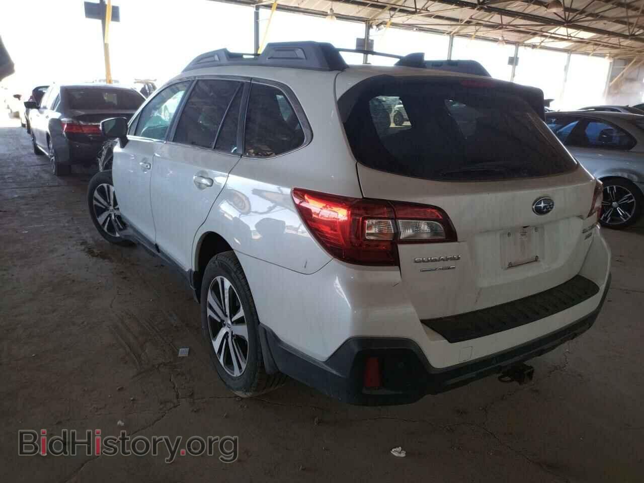 2018 SUBARU OUTBACK - VIN: 4S4BSENC8J3378498 - Фото 3