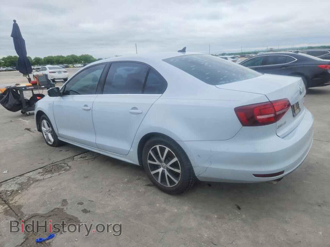 2017 VOLKSWAGEN JETTA - VIN: 3VWDB7AJ3HM355648 - Фото 2
