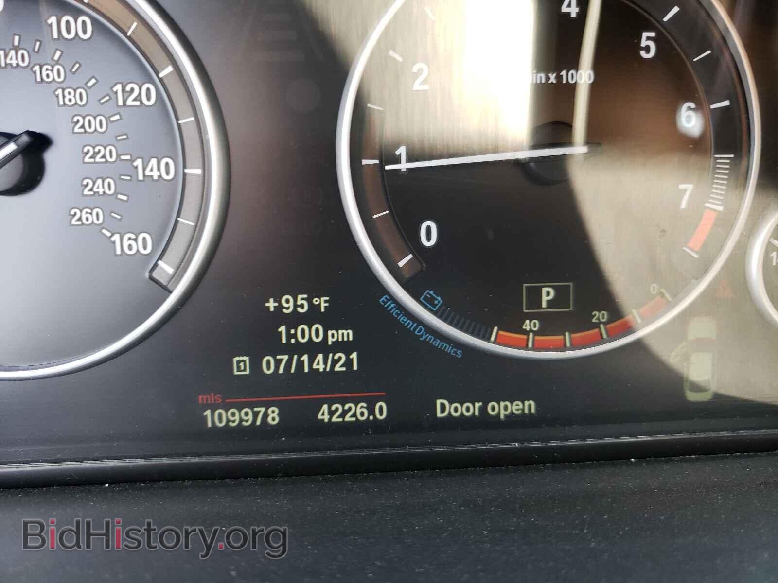 2012 BMW 5 SERIES - VIN: WBAFU7C53CDU63243 - Фото 8