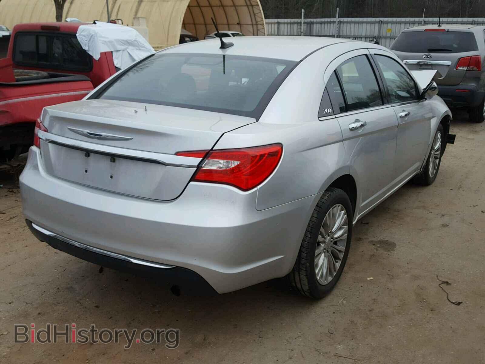 2012 CHRYSLER 200 - VIN: 1C3CCBCB0CN175342 - Фото 4
