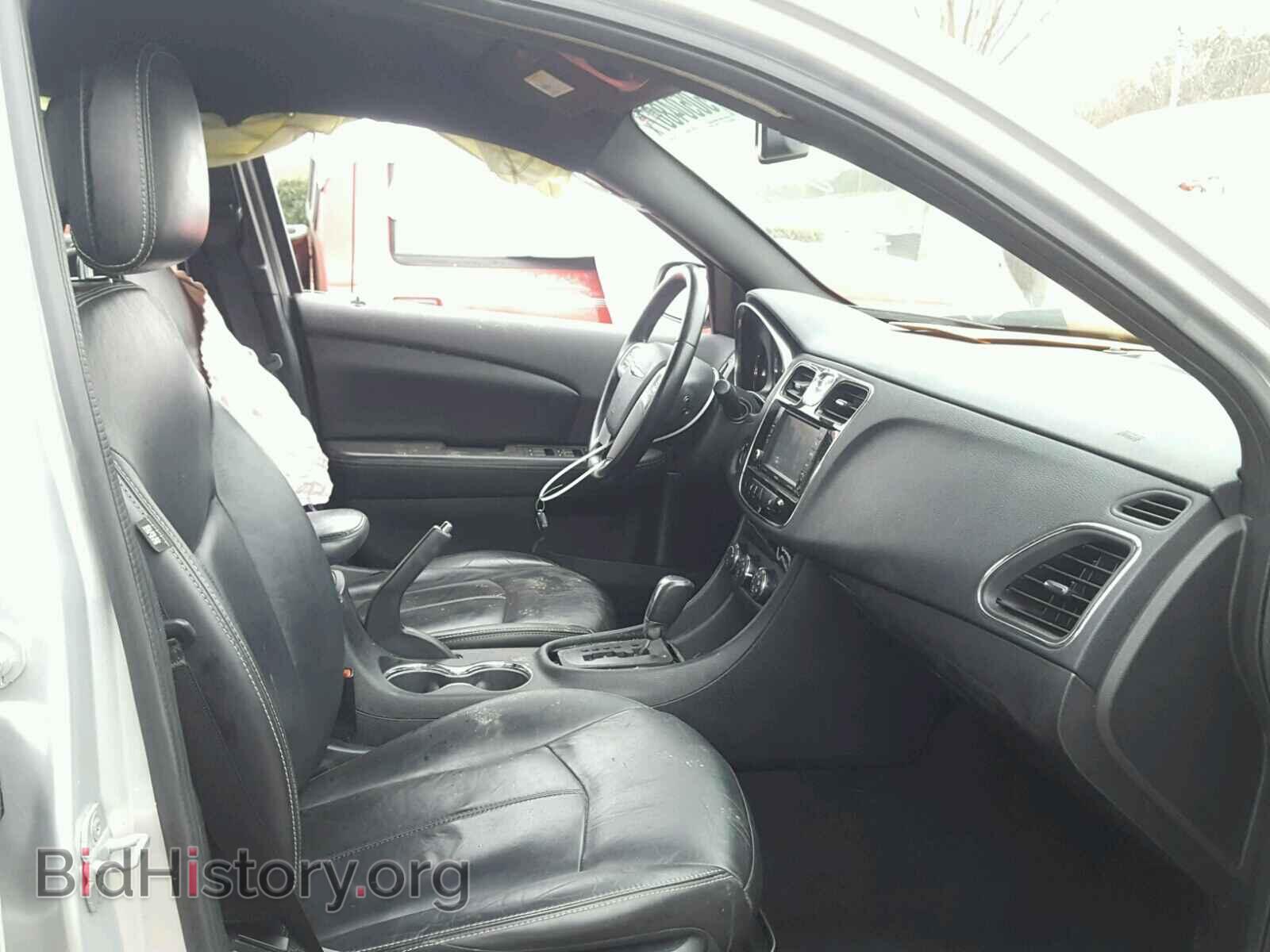 2012 CHRYSLER 200 - VIN: 1C3CCBCB0CN175342 - Фото 5