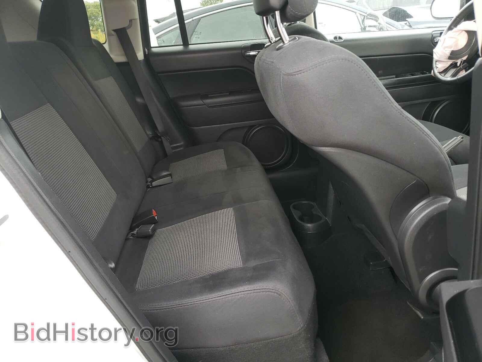 2011 JEEP COMPASS - VIN: 1J4NT1FB7BD239529 - Photo 6
