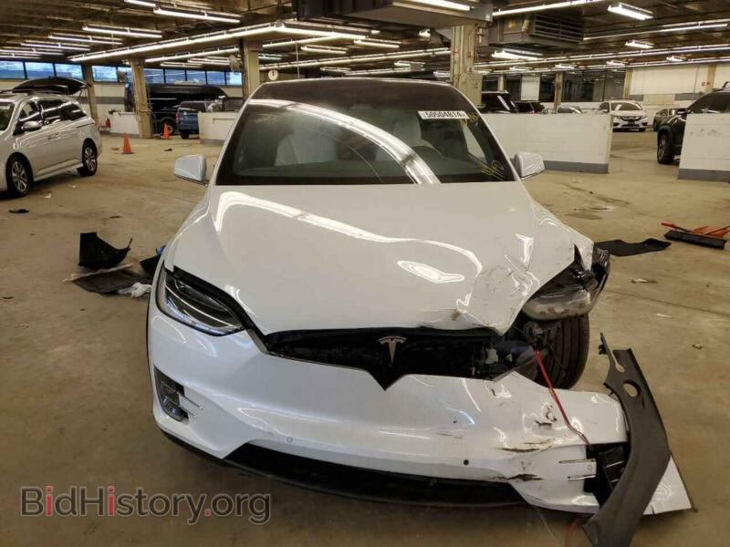2016 Tesla MODEL X (VIN 5YJXCBE24GF027807) — photo 5 of 12