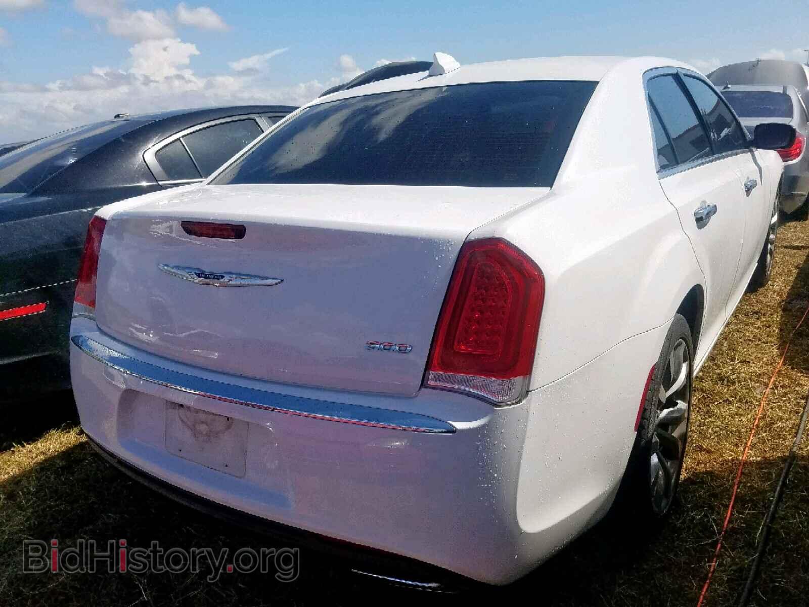 2018 CHRYSLER 300 - VIN: 2C3CCAEG6JH123318 - Фото 4