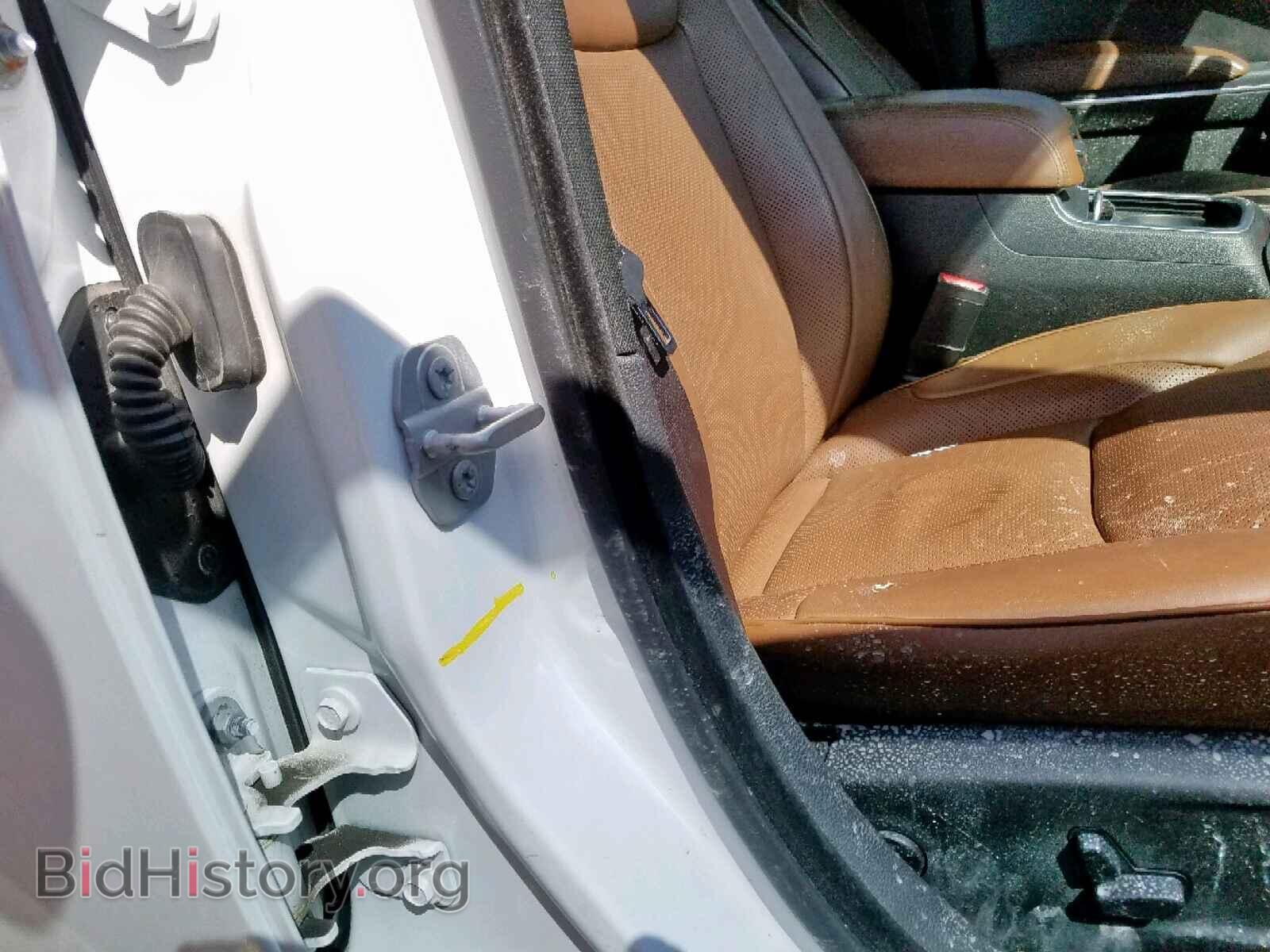2018 CHRYSLER 300 - VIN: 2C3CCAEG6JH123318 - Фото 9