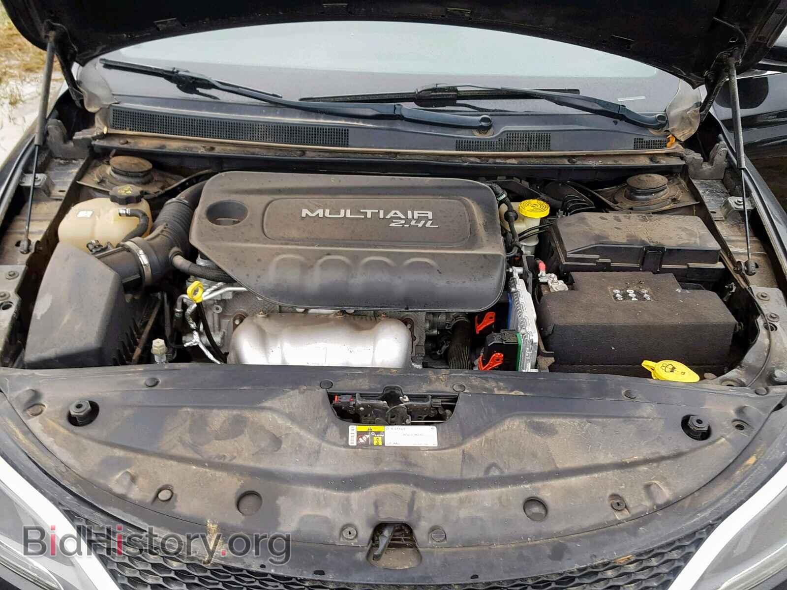2015 CHRYSLER 200 - VIN: 1C3CCCAB3FN752832 - Photo 7