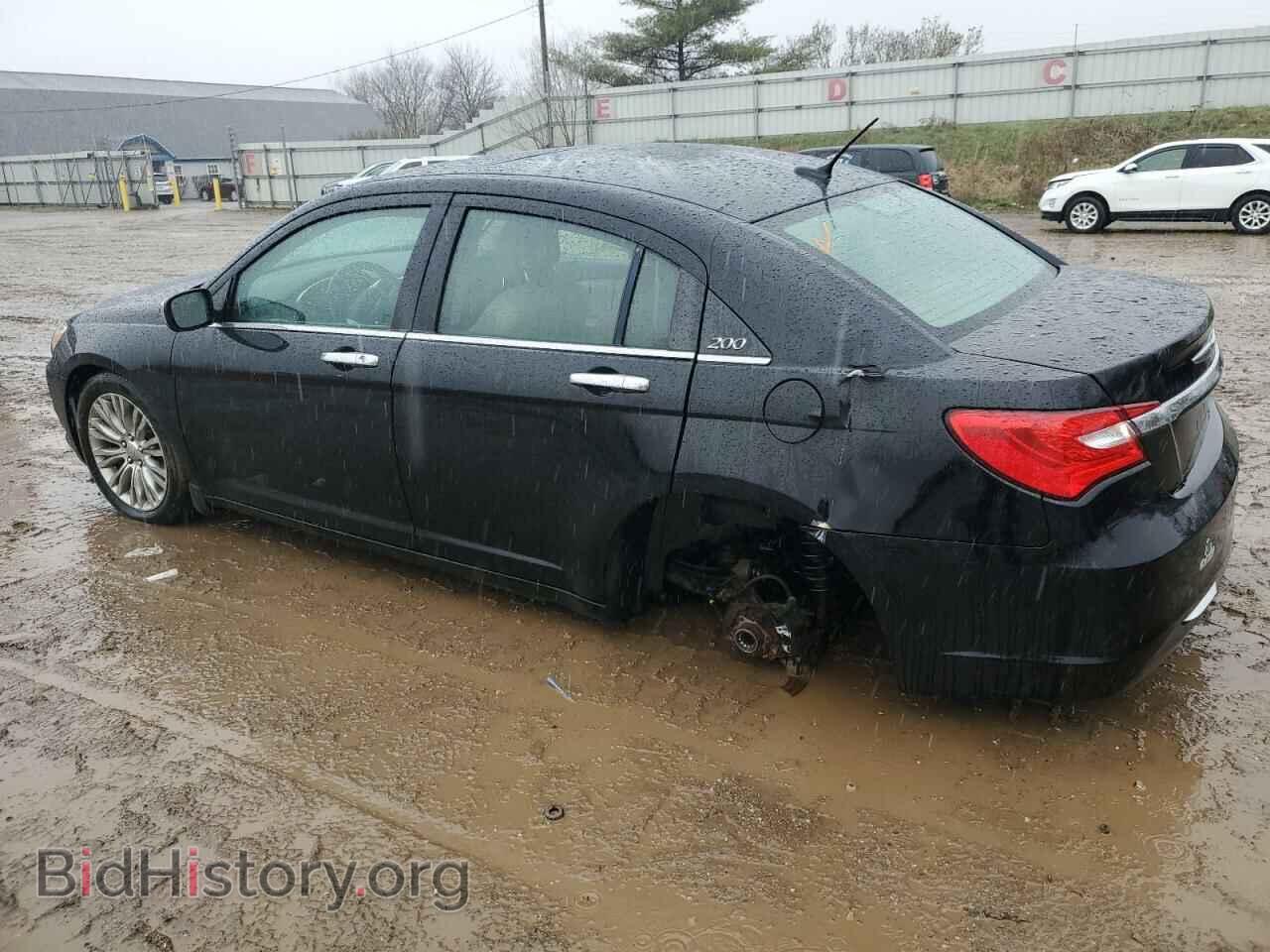 2013 CHRYSLER 200 - VIN: 1C3CCBCG5DN574762 - Photo 2