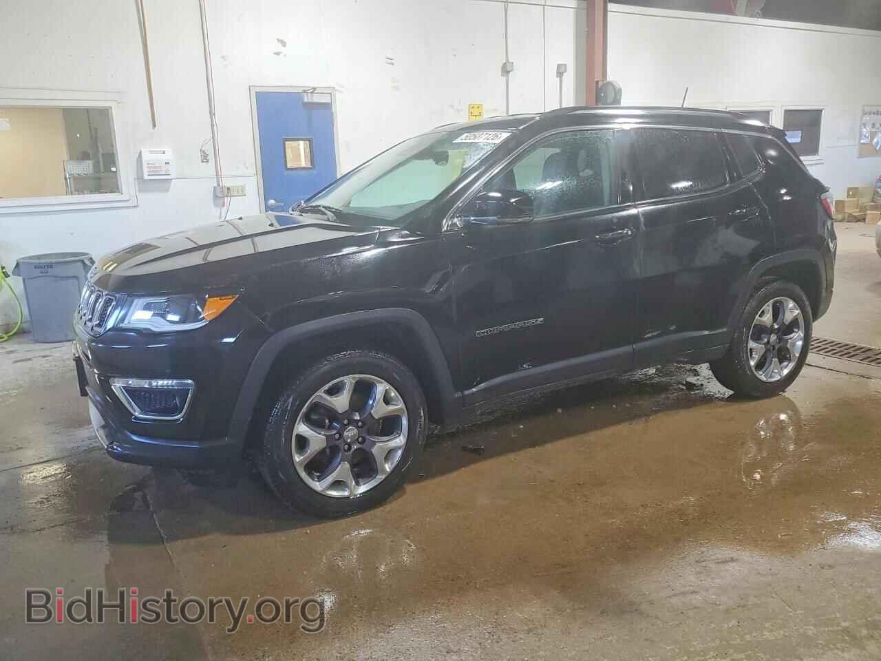 Фотография 3C4NJDCB8JT333767 - JEEP COMPASS 2018