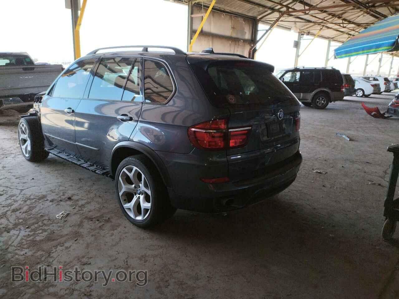 2013 BMW X5 - VIN: 5UXZV4C54D0B23962 - Фото 3