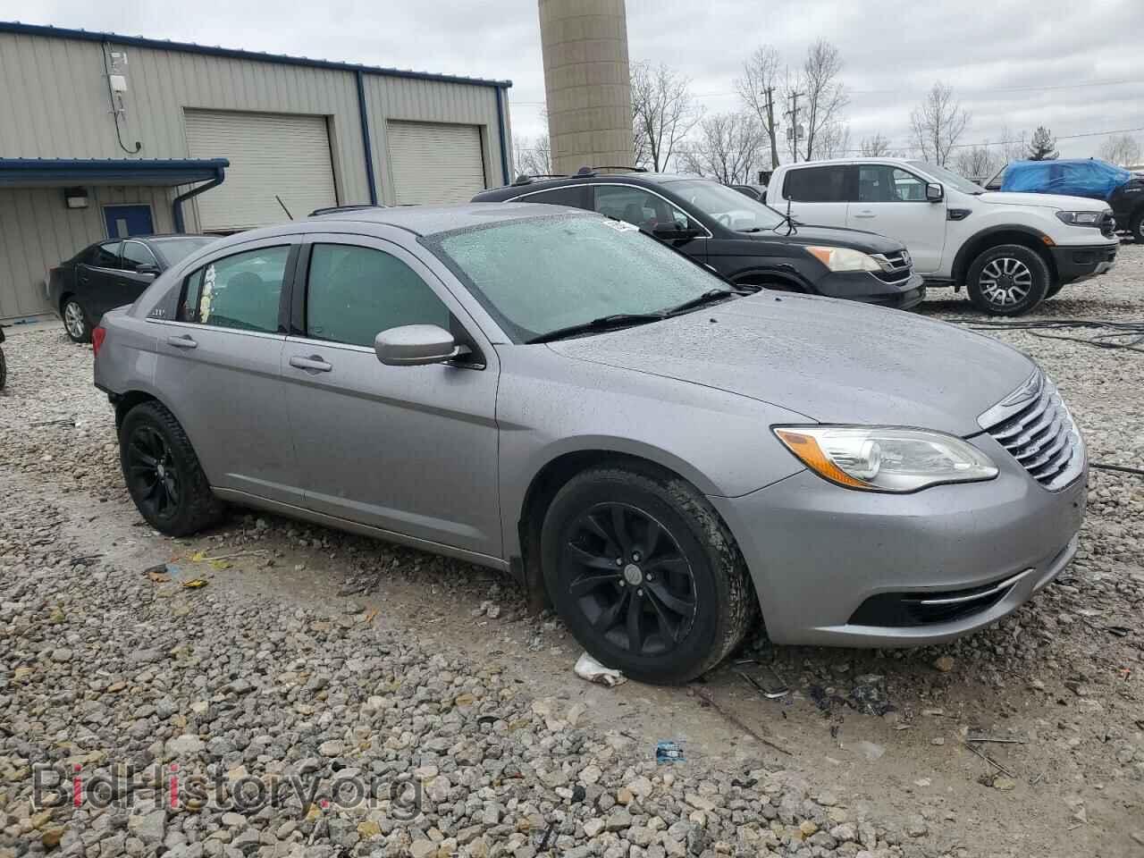 2013 CHRYSLER 200 - VIN: 1C3CCBAB1DN511195 - Фото 4