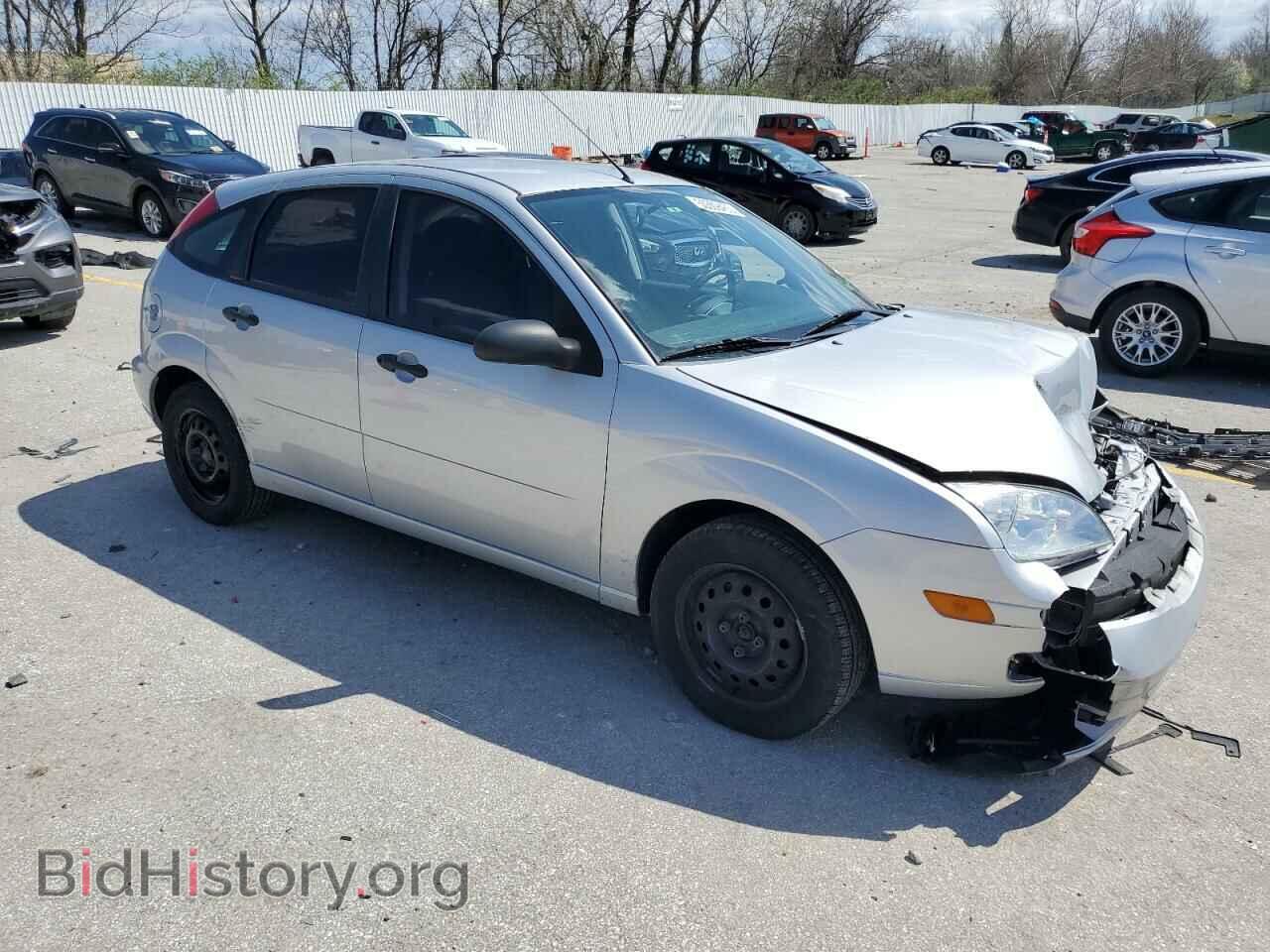 2006 FORD FOCUS - VIN: 1FAFP37N66W149890 - Фото 4