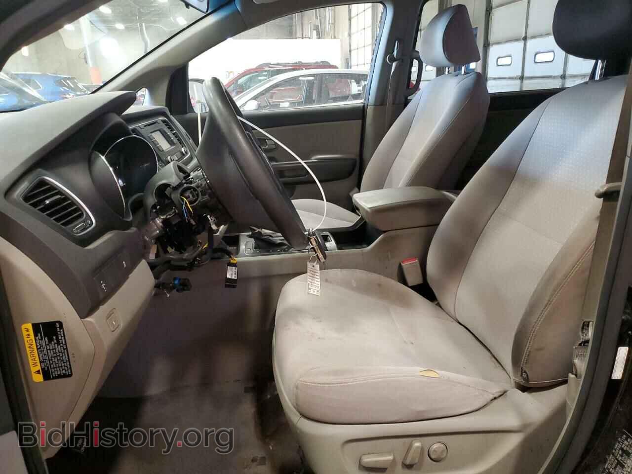 2016 KIA All Models - VIN: KNDMB5C15G6111079 - Фото 7