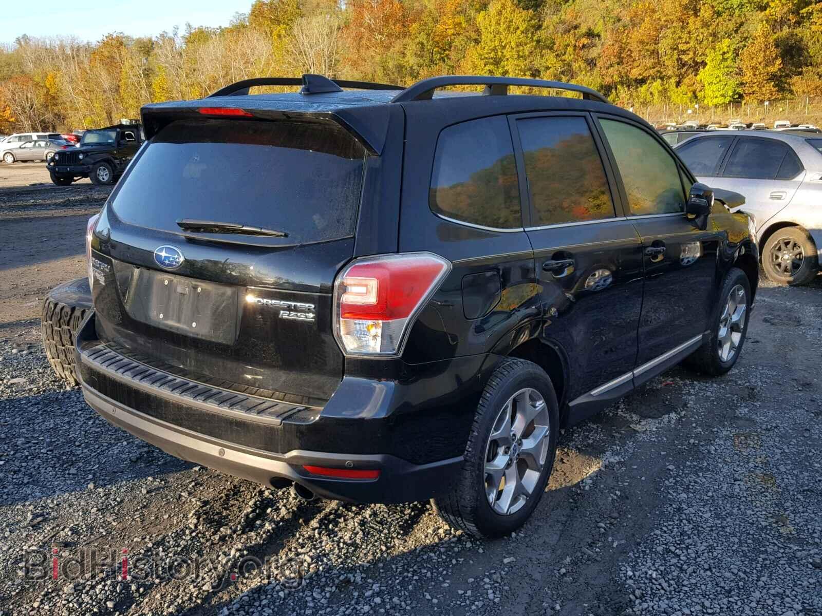 2017 SUBARU FORESTER - VIN: JF2SJAWC4HH524733 - Фото 4