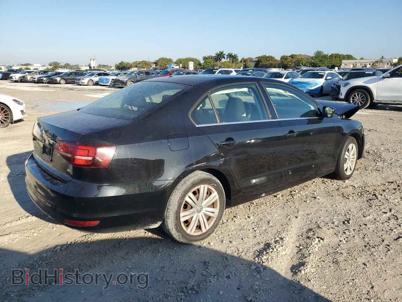2017 VOLKSWAGEN JETTA - VIN: 3VW2B7AJ1HM377235 - Фото 3