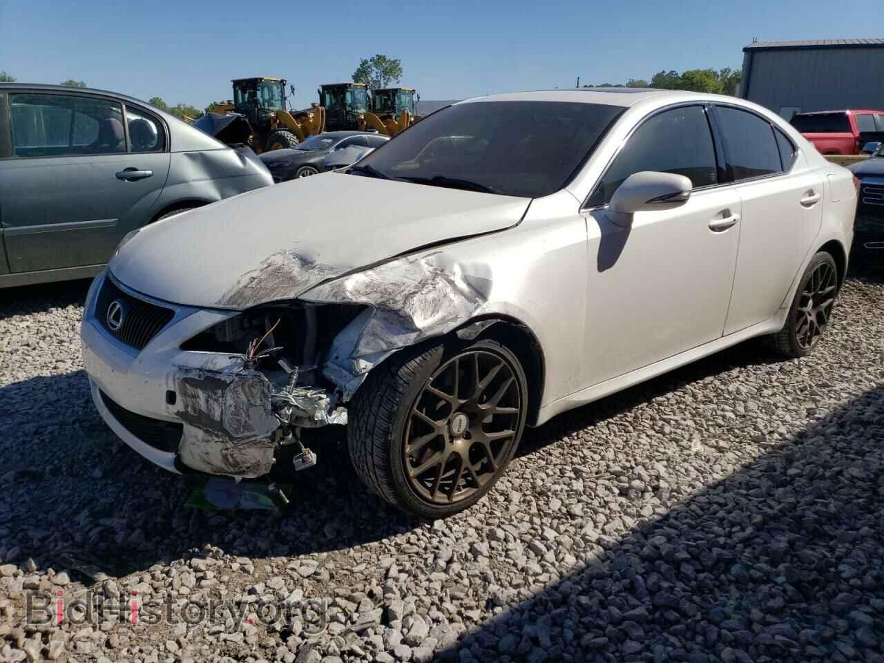 Photo JTHCE5C27C5002620 - LEXUS IS 2012