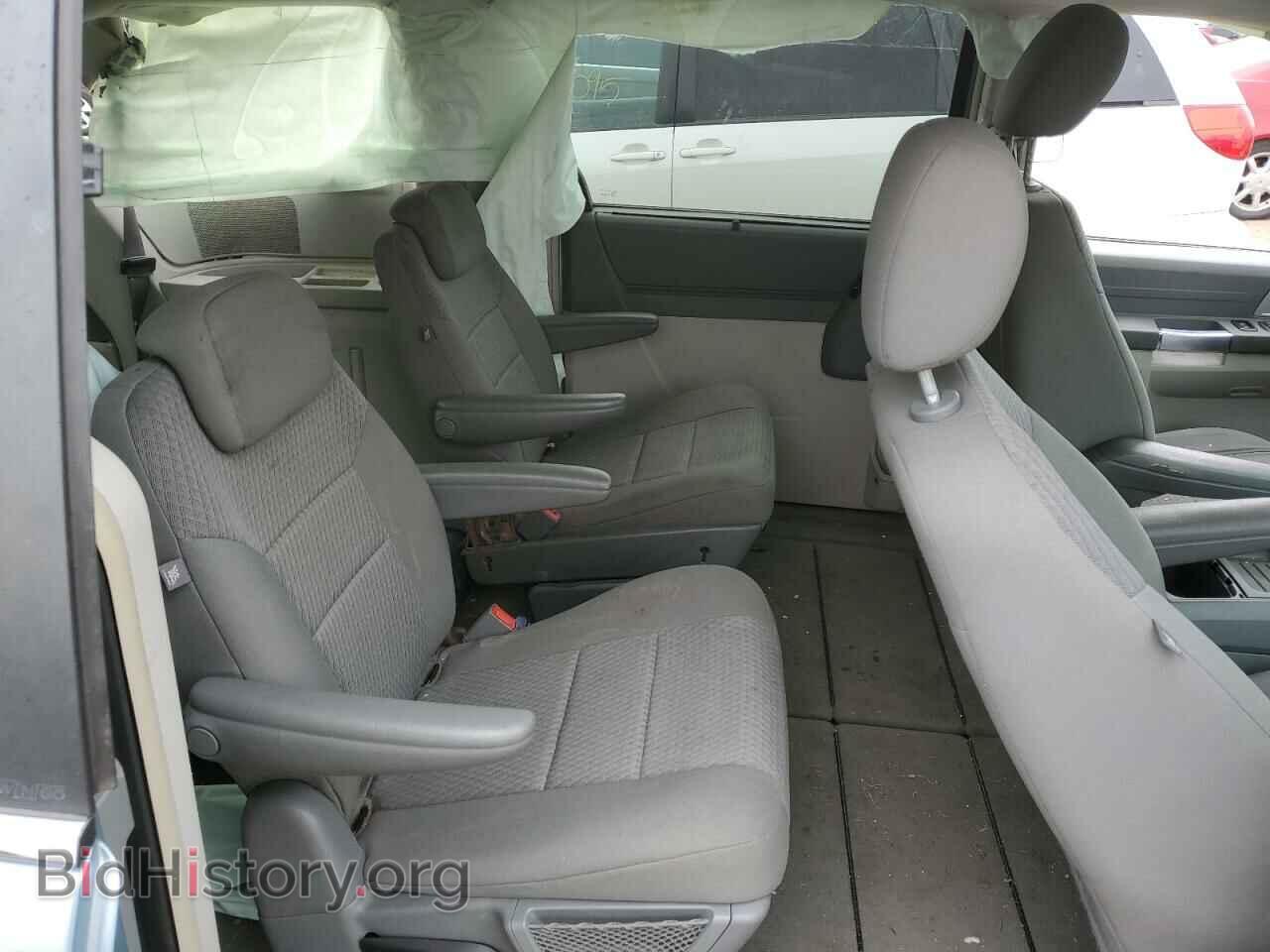 2008 CHRYSLER MINIVAN - VIN: 2A8HR54P58R637005 - Фото 10