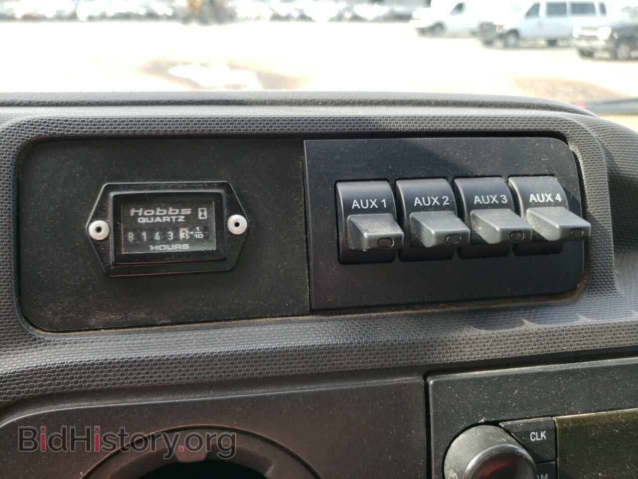 2011 FORD ECONOLINE - VIN: 1FDXE4FL2BDB07793 - Photo 9