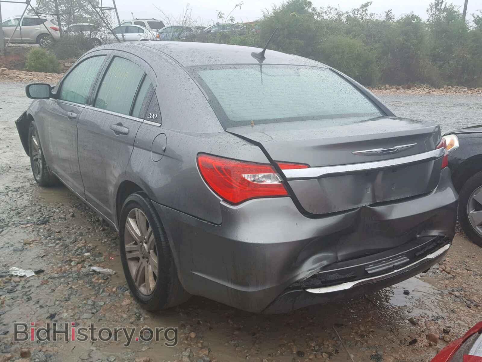 2013 CHRYSLER 200 - VIN: 1C3CCBAB3DN705923 - Фото 3