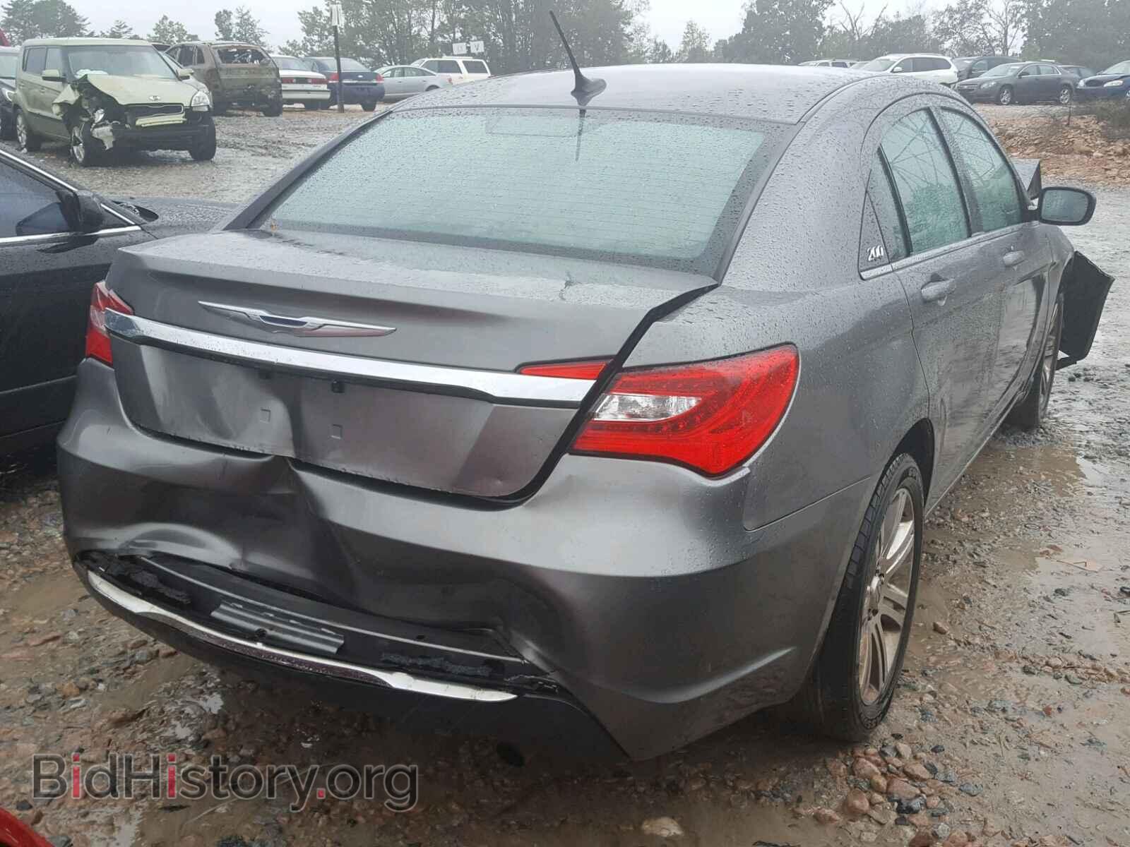 2013 CHRYSLER 200 - VIN: 1C3CCBAB3DN705923 - Фото 4