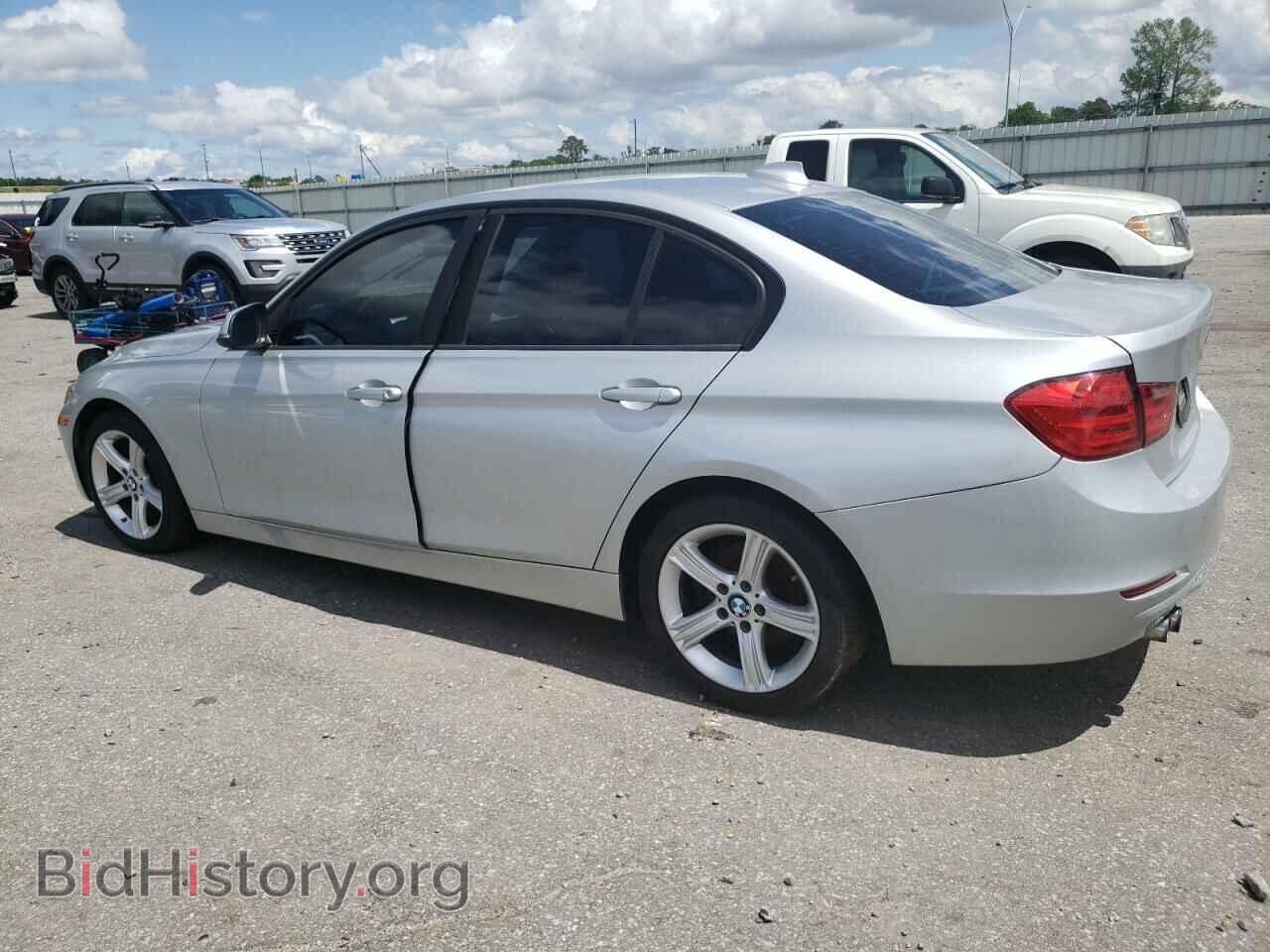 2012 BMW 3 SERIES - VIN: WBA3A5C59CF349364 - Фото 2