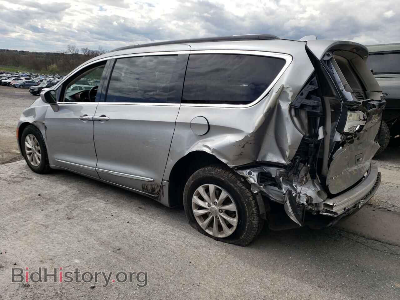 2017 CHRYSLER PACIFICA - VIN: 2C4RC1BG7HR739740 - Фото 2