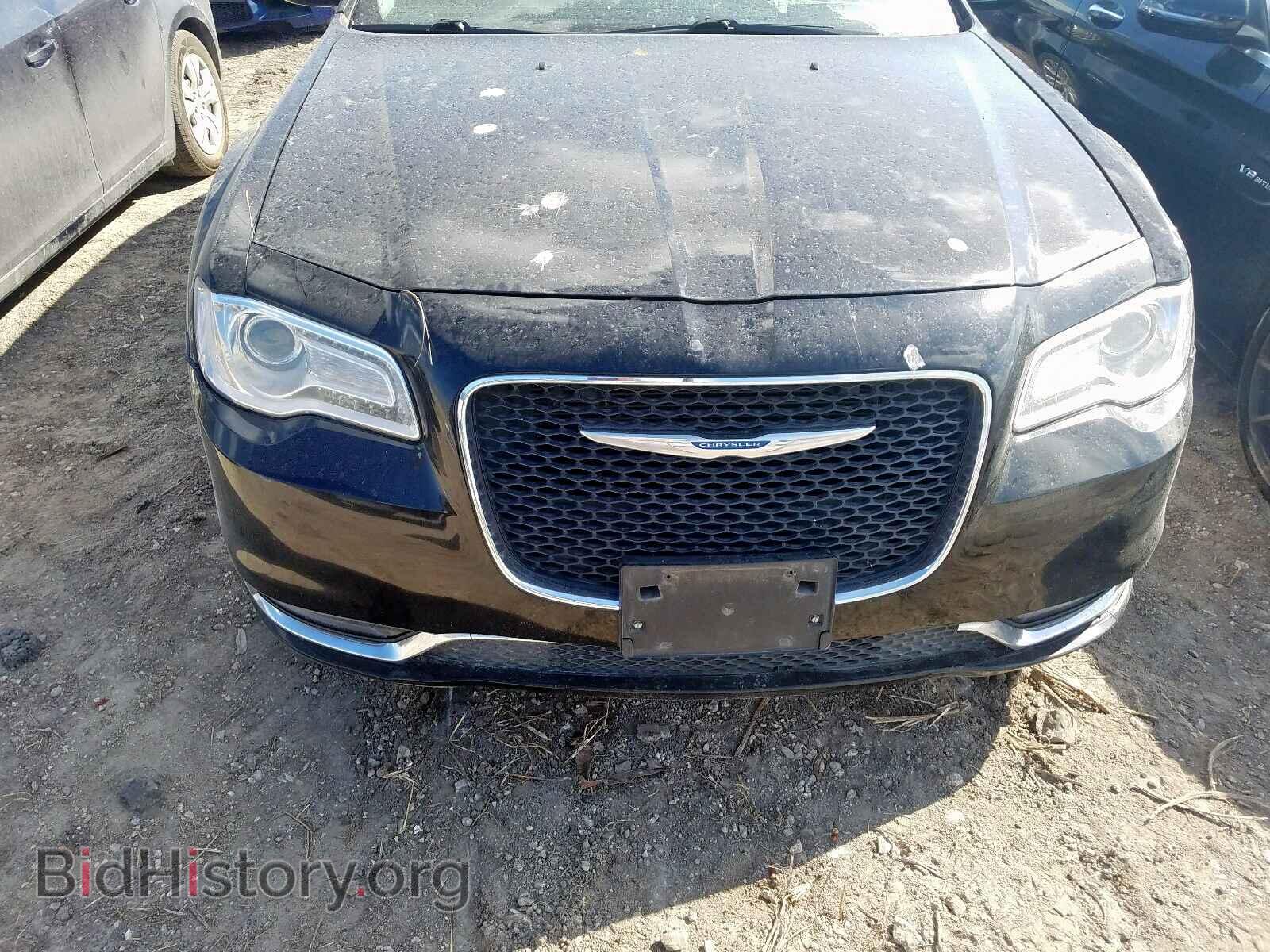 2016 CHRYSLER 300 - VIN: 2C3CCAAG2GH298552 - Фото 9