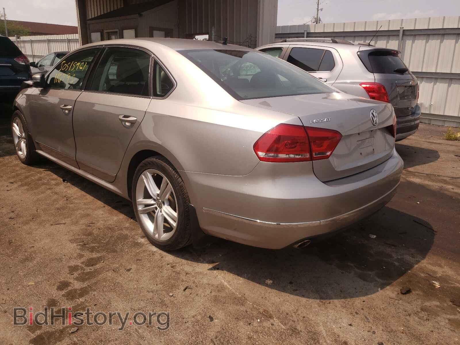 2013 VOLKSWAGEN PASSAT - VIN: 1VWCN7A32DC063439 - Фото 3