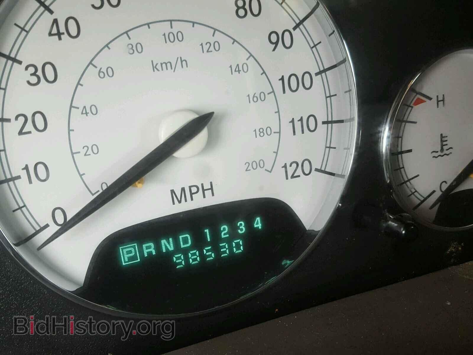 2004 CHRYSLER SEBRING - VIN: 1C3EL65R14N154589 - Фото 8