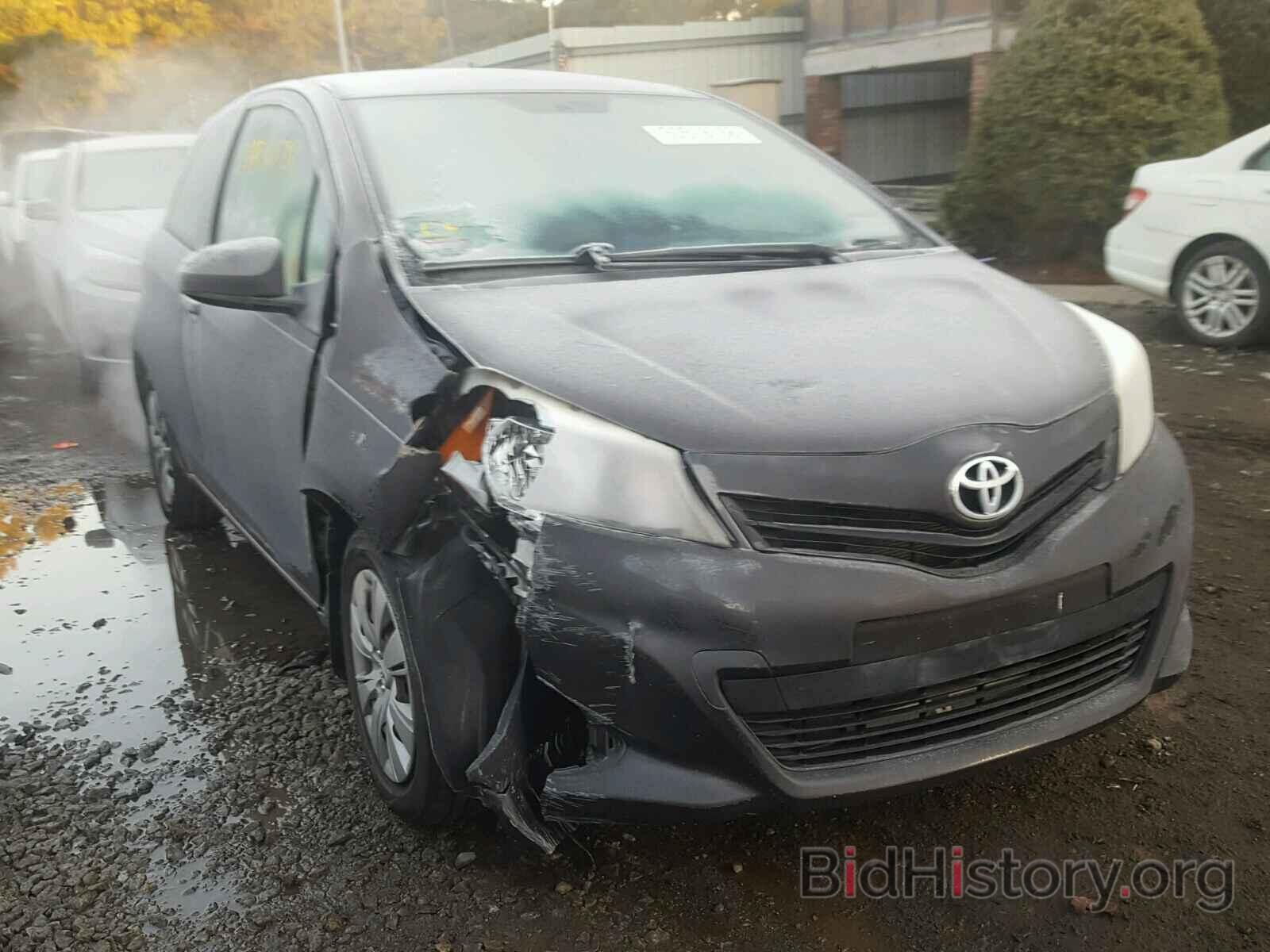 Фотография JTDJTUD38CD500833 - TOYOTA YARIS 2012