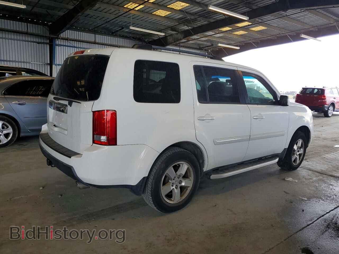 2011 HONDA PILOT - VIN: 5FNYF3H41BB010843 - Фото 3
