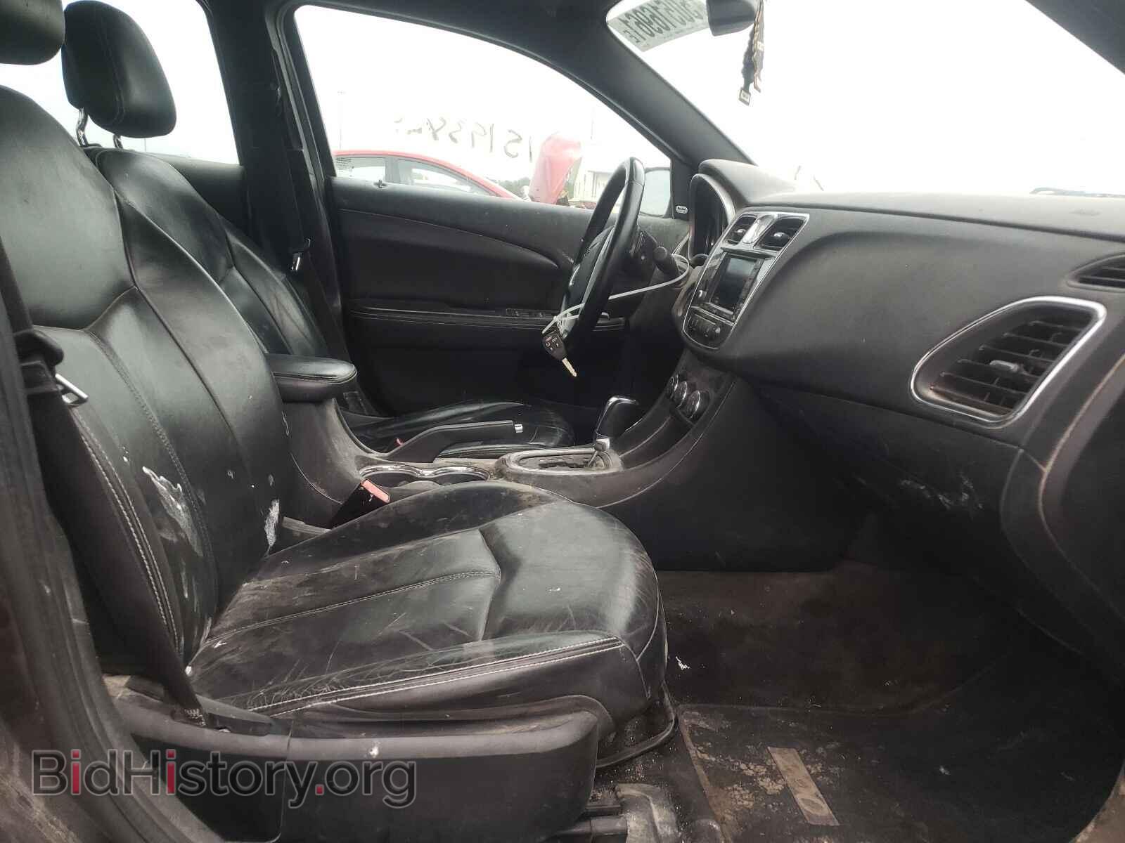 2011 CHRYSLER 200 - VIN: 1C3BC2FG2BN518007 - Фото 5