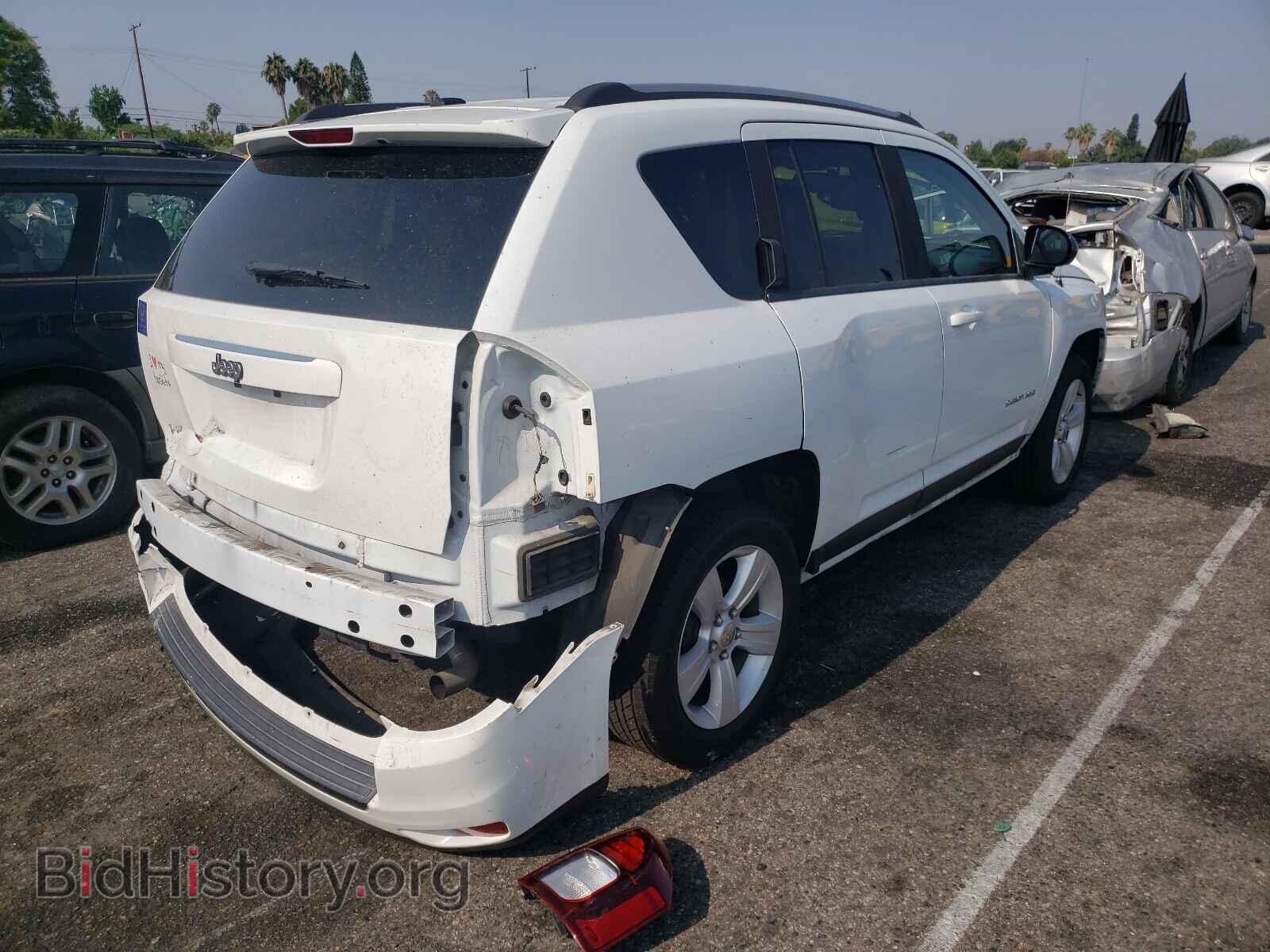 2016 JEEP COMPASS - VIN: 1C4NJCBAXGD615832 - Фото 4