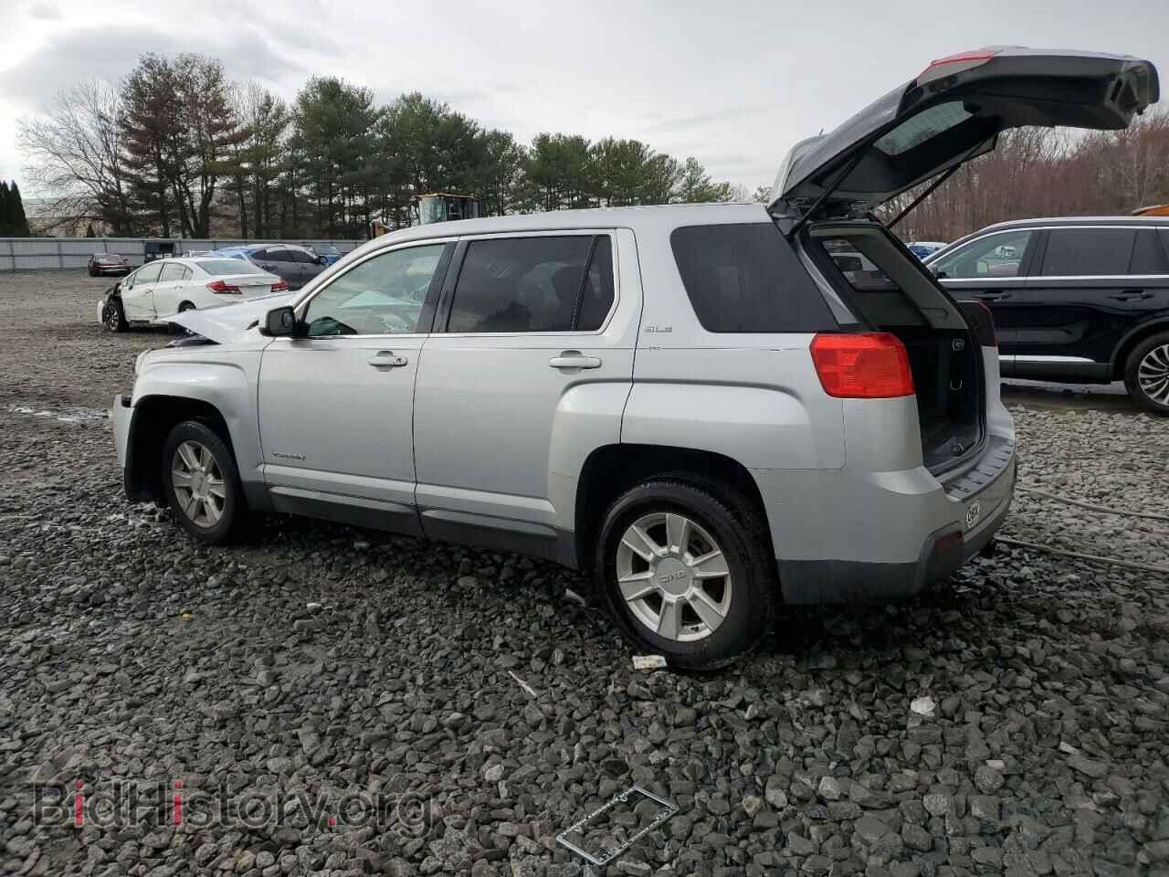 2011 GMC TERRAIN - VIN: 2CTALMEC0B6440076 - Photo 2