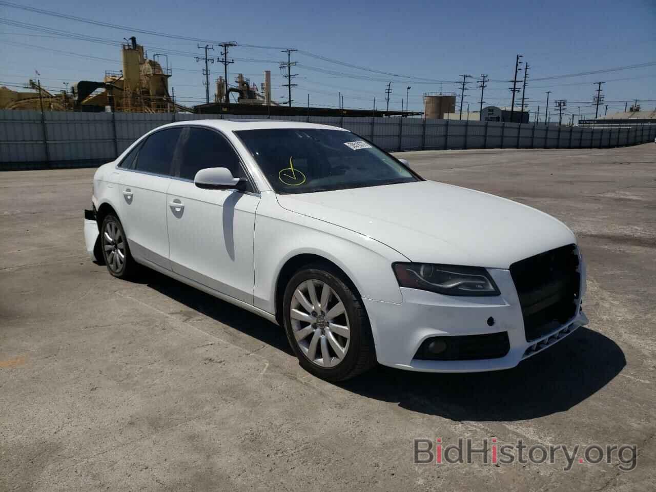 Photo WAUEFAFL5AN047666 - AUDI A4 2010