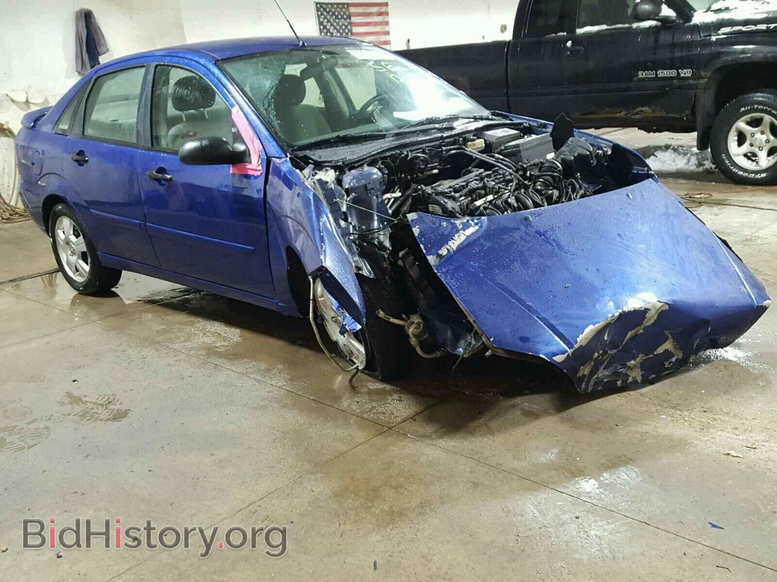 Photo 1FAFP34N95W295364 - FORD FOCUS 2005