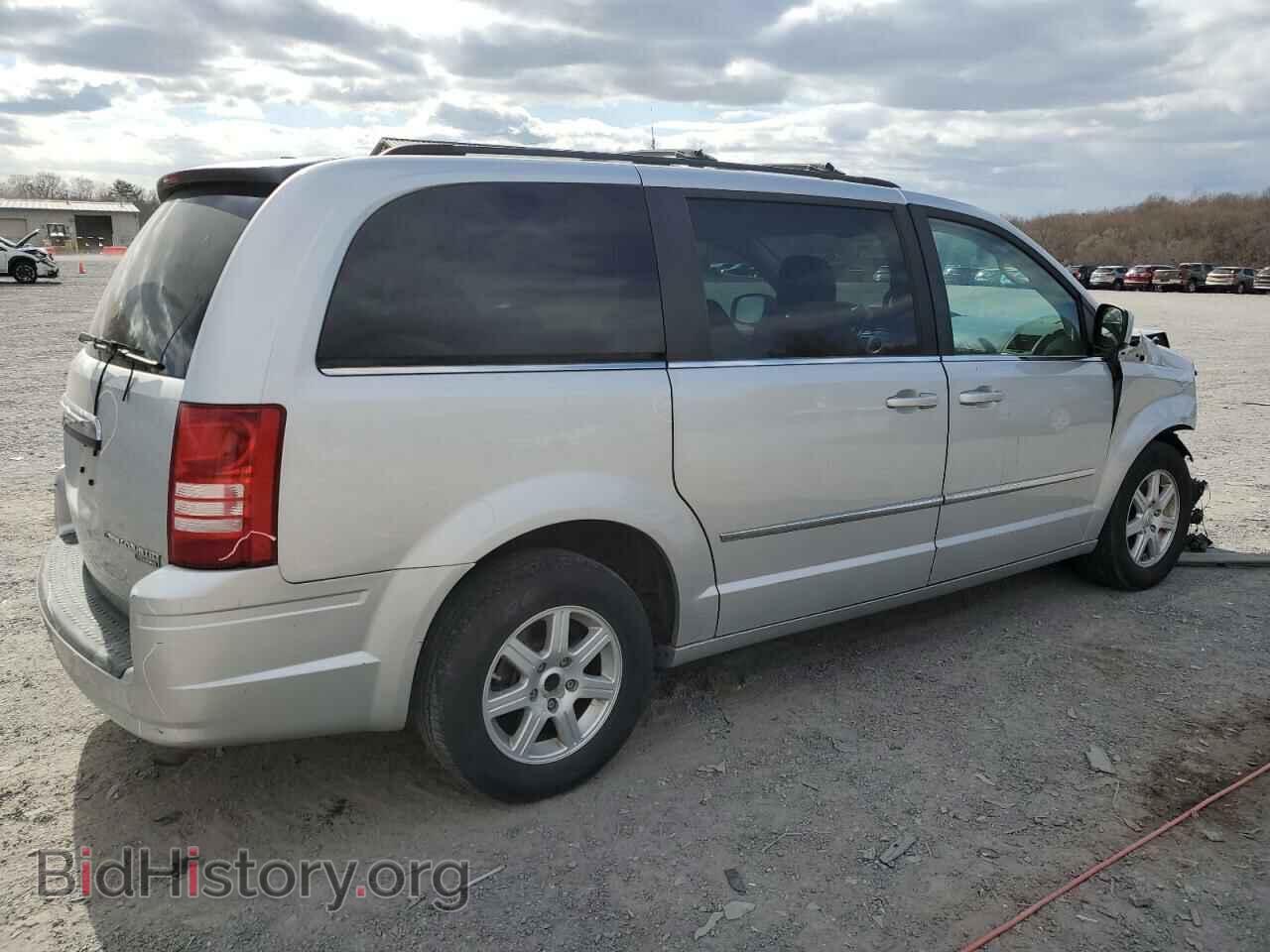2010 CHRYSLER MINIVAN - VIN: 2A4RR8D19AR320868 - Фото 3