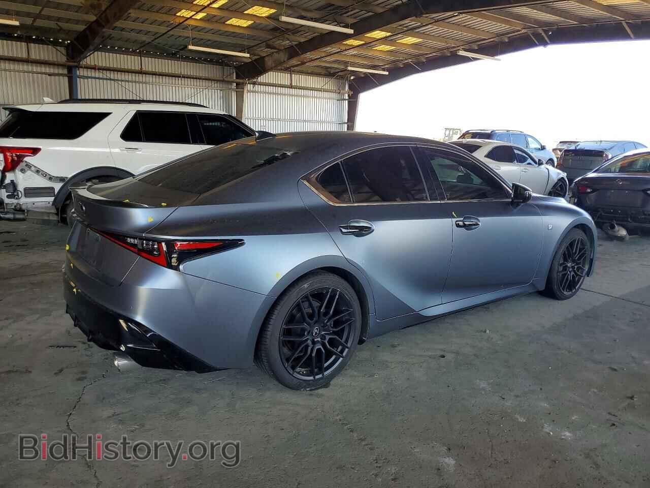 2021 LEXUS IS - VIN: JTHGZ1B21M5047943 - Фото 3