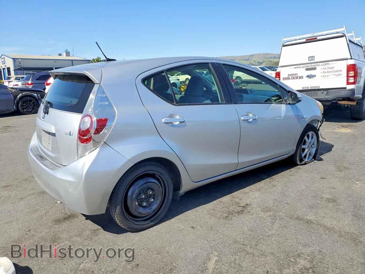 2012 TOYOTA PRIUS - VIN: JTDKDTB34C1008378 - Фото 3
