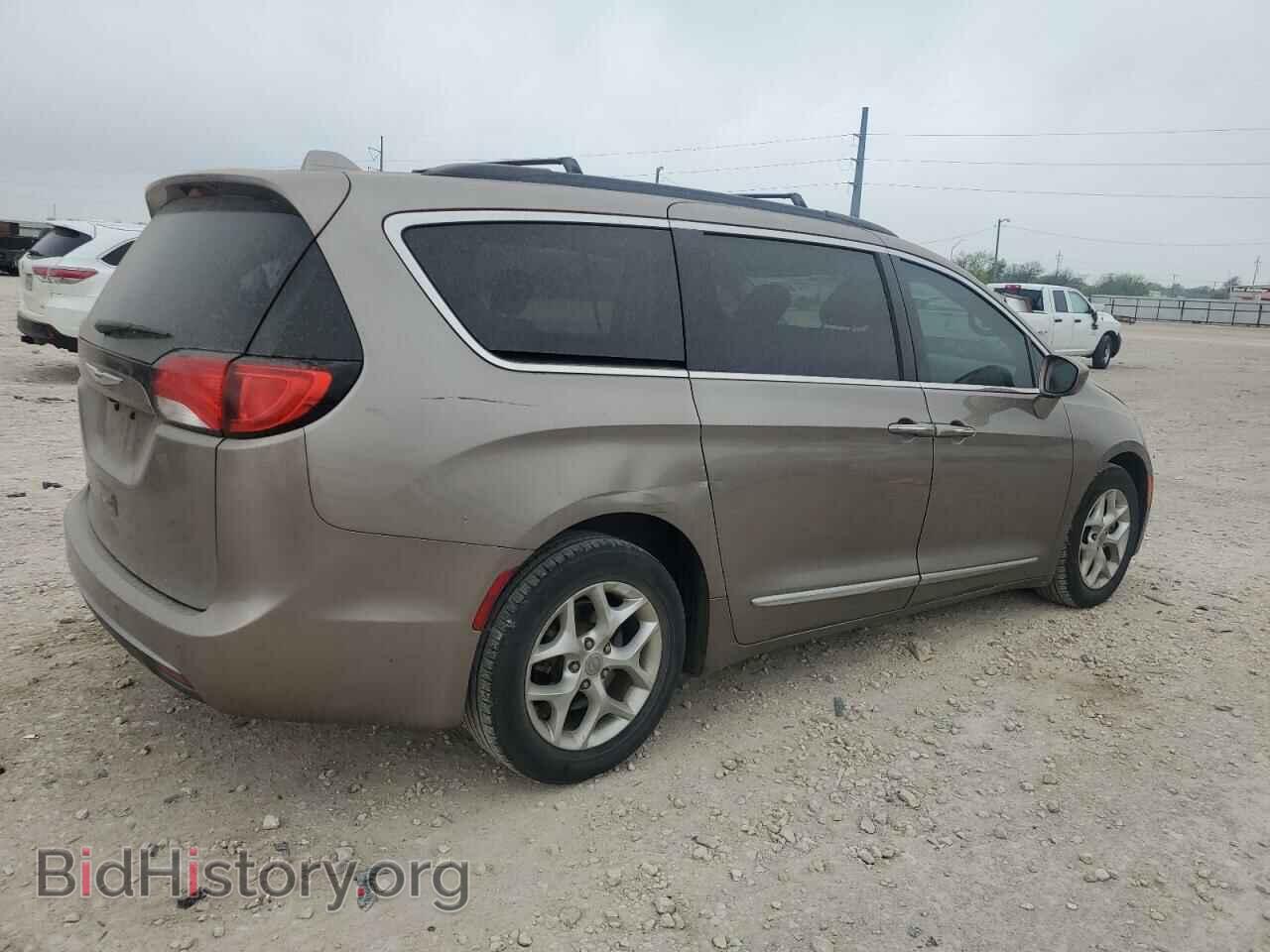 2017 CHRYSLER PACIFICA - VIN: 2C4RC1BG8HR809780 - Фото 3