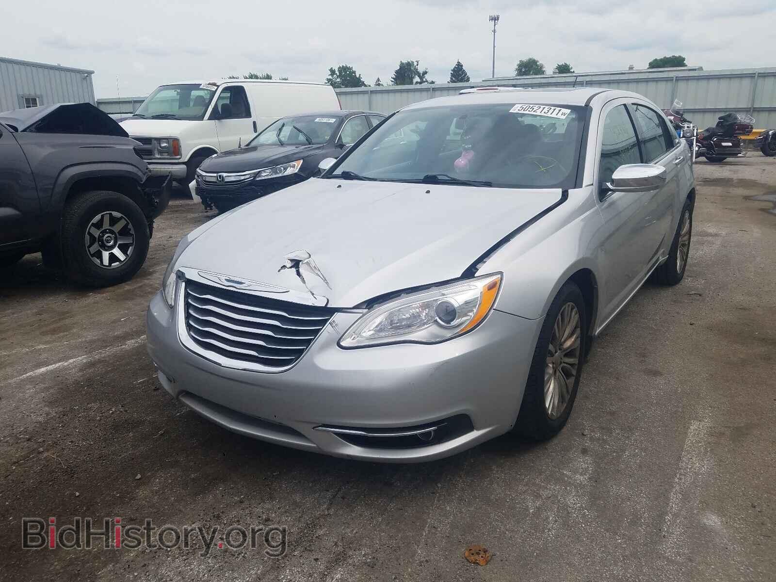 2012 CHRYSLER 200 - VIN: 1C3CCBCG3CN188873 - Фото 2