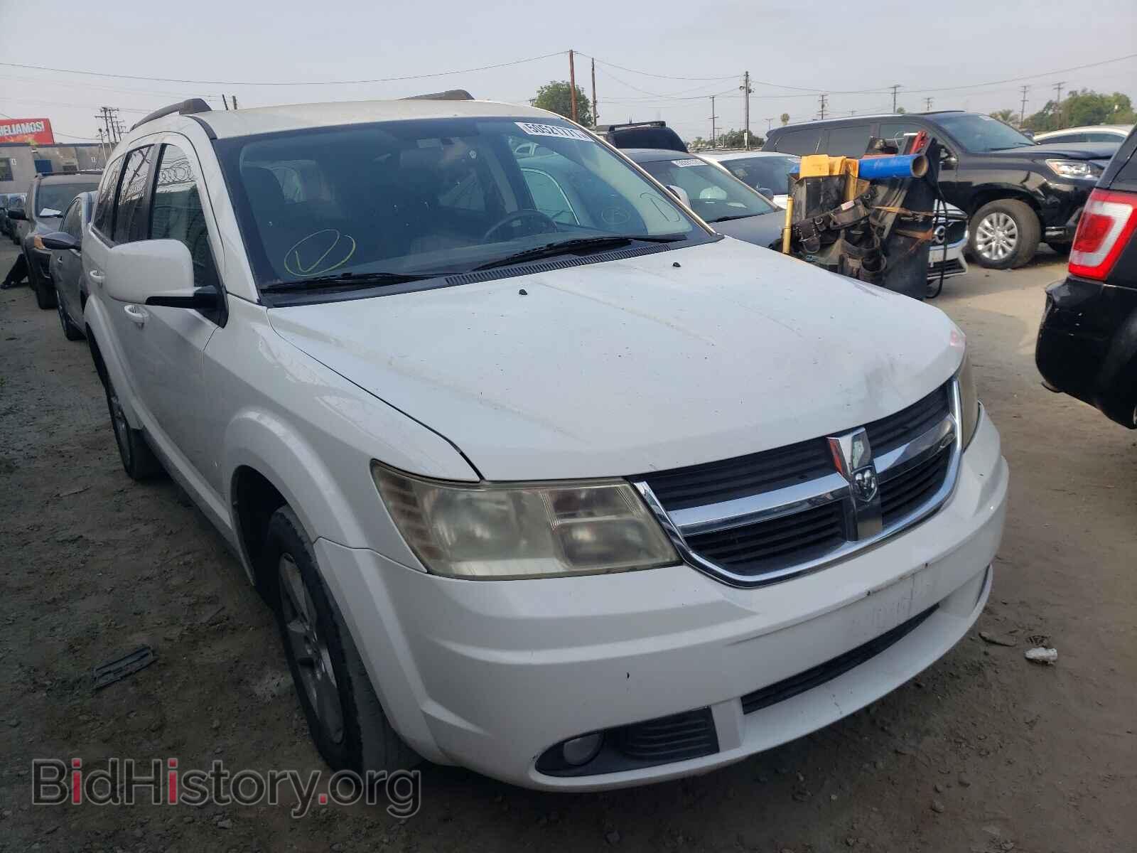 Photo 3D4PG5FVXAT148089 - DODGE JOURNEY 2010
