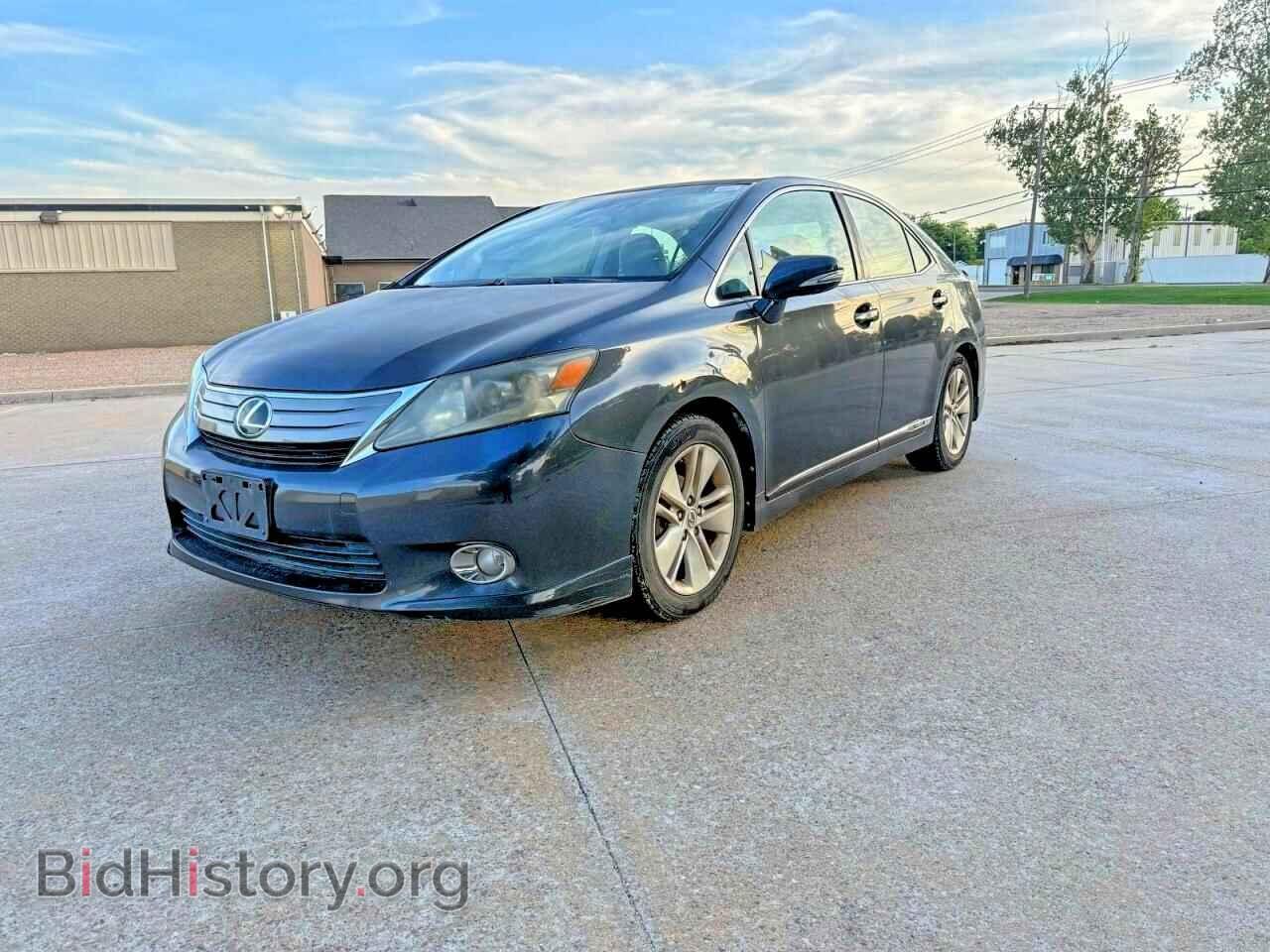 2010 LEXUS HS - VIN: JTHBB1BA2A2020172 - Photo 2