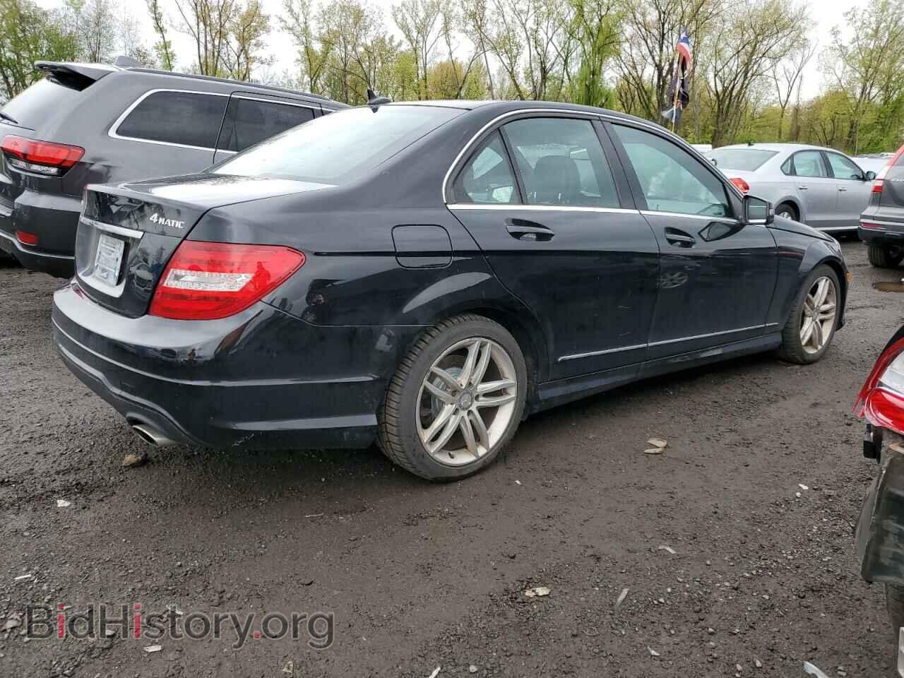 2012 MERCEDES-BENZ C-CLASS - VIN: WDDGF8BB8CA710231 - Фото 3