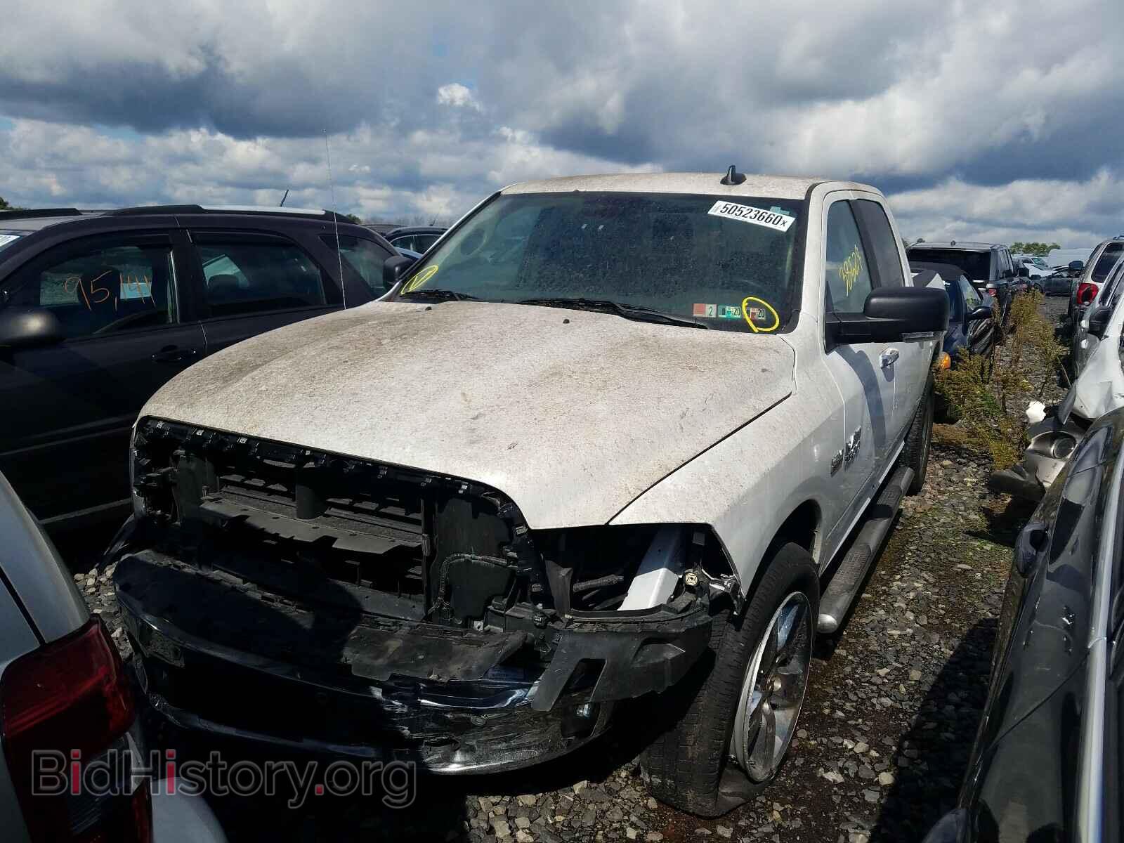 2017 RAM 1500 - VIN: 3C6RR7LT0HG626691 - Photo 2