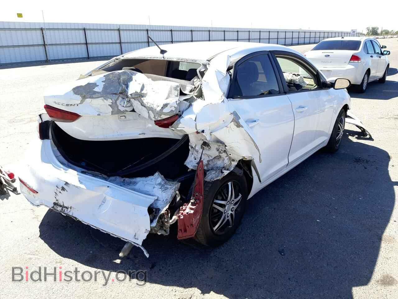 2019 HYUNDAI ACCENT - VIN: 3KPC24A38KE072551 - Фото 4