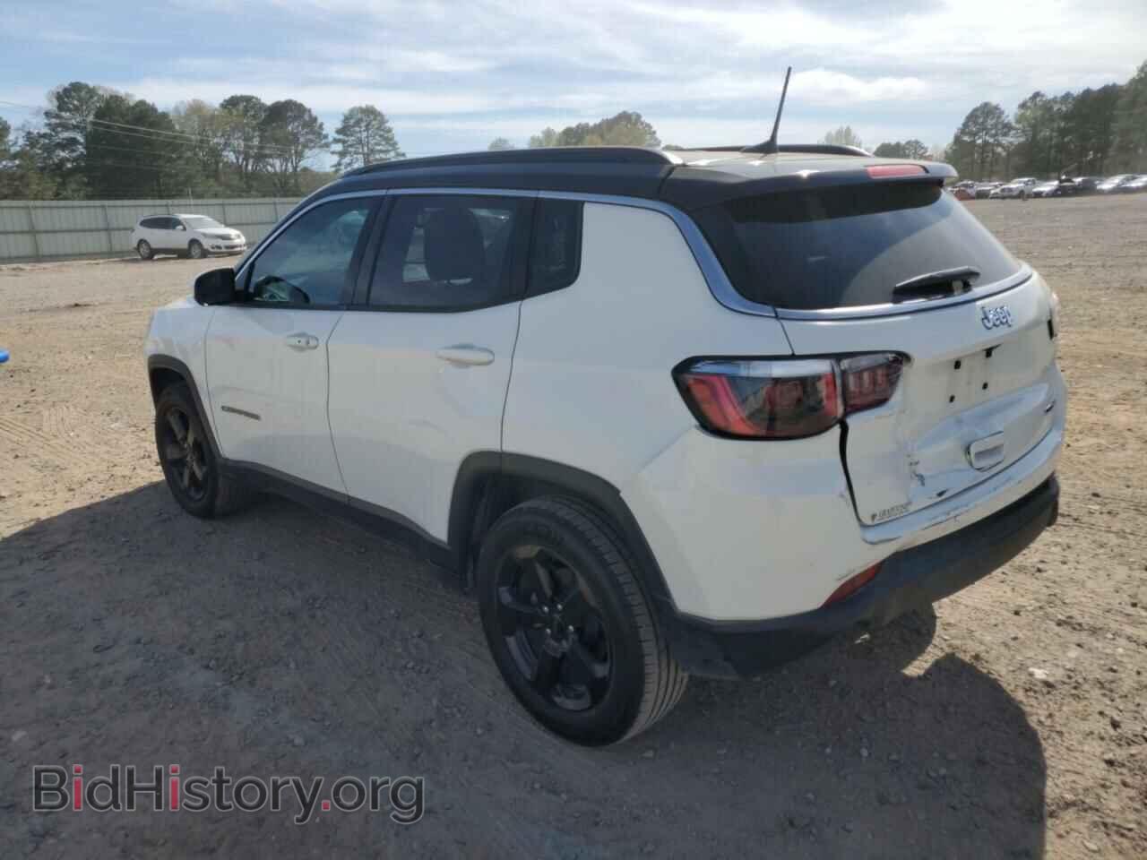 2018 JEEP COMPASS - VIN: 3C4NJCBB6JT271863 - Фото 2
