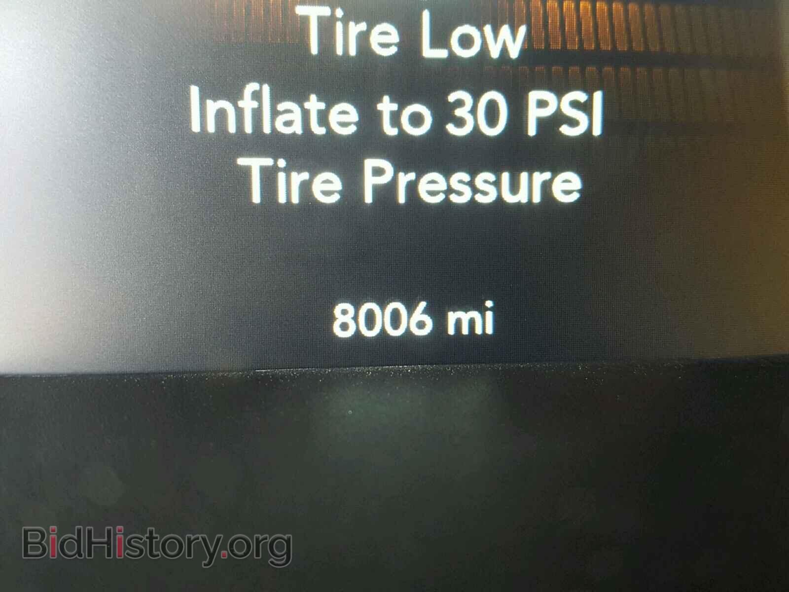 2017 DODGE CHALLENGER - VIN: 2C3CDZGG5HH574470 - Фото 8